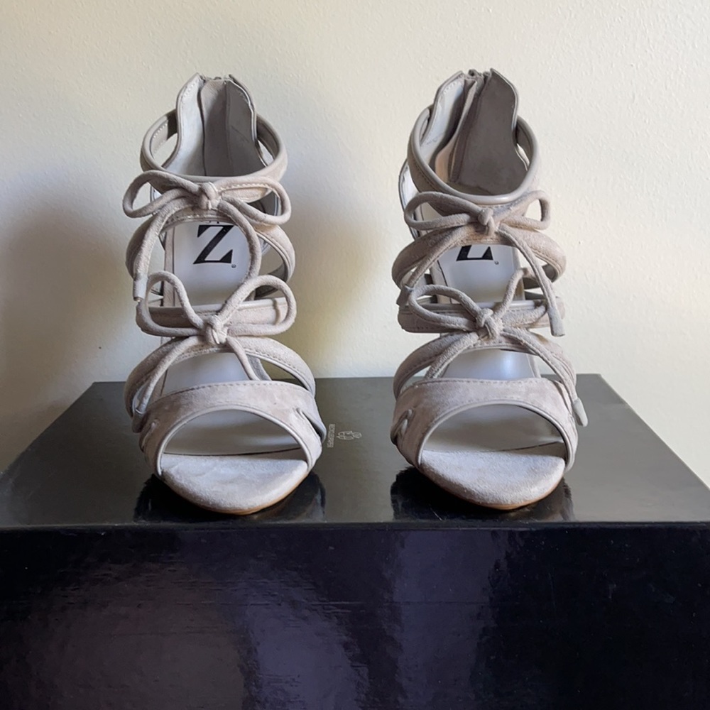 NWT TYPE Z real suede, size 7